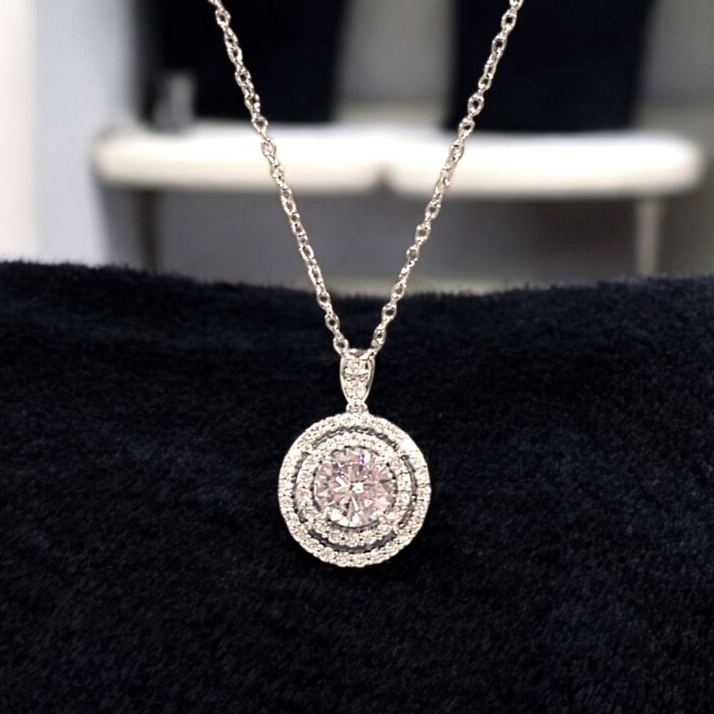 Circular Pendant w/Zirconia Paved Stones.